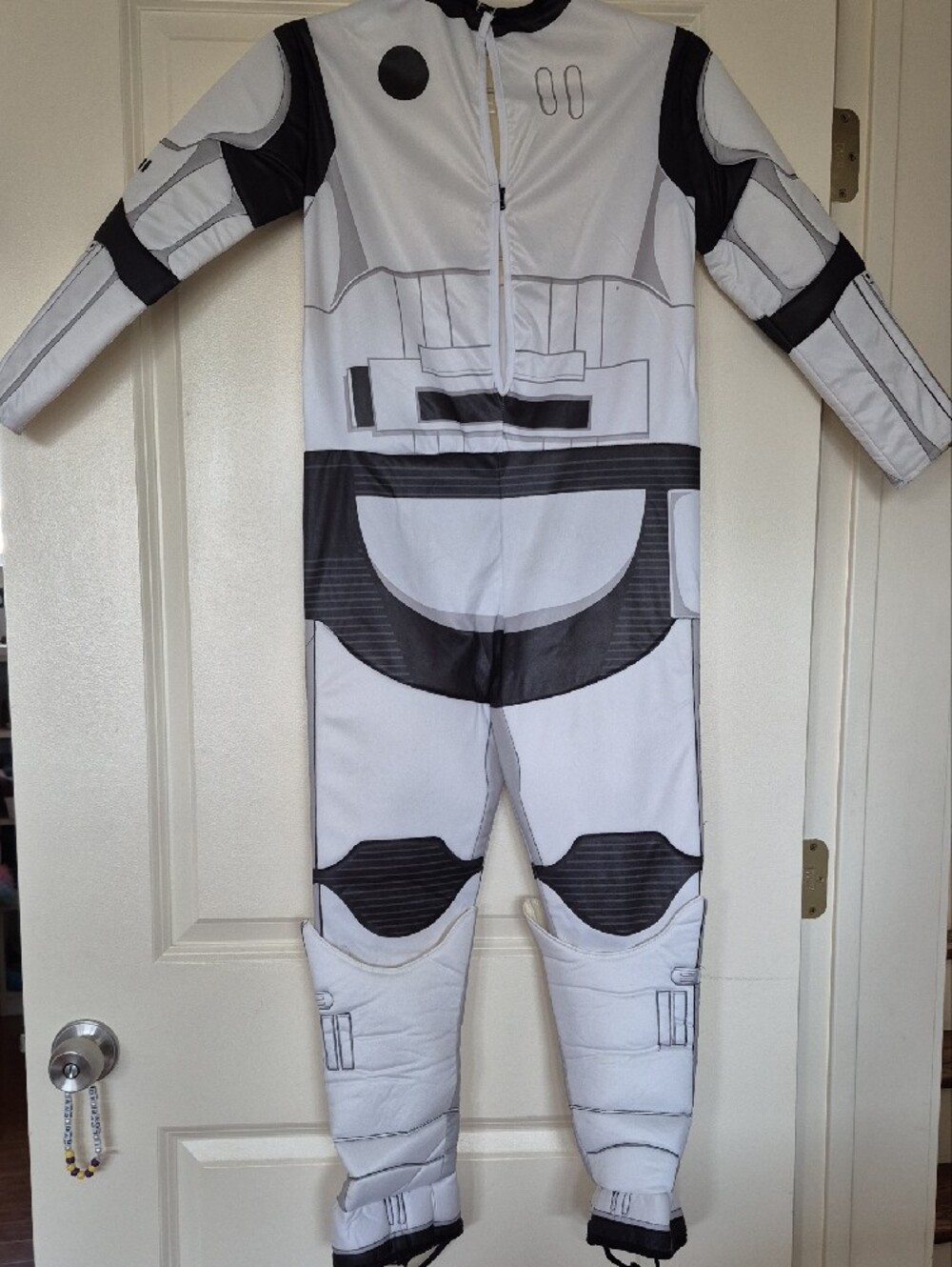 Star Wars Stormtrooper Kids Costume - Picture 6 of 16
